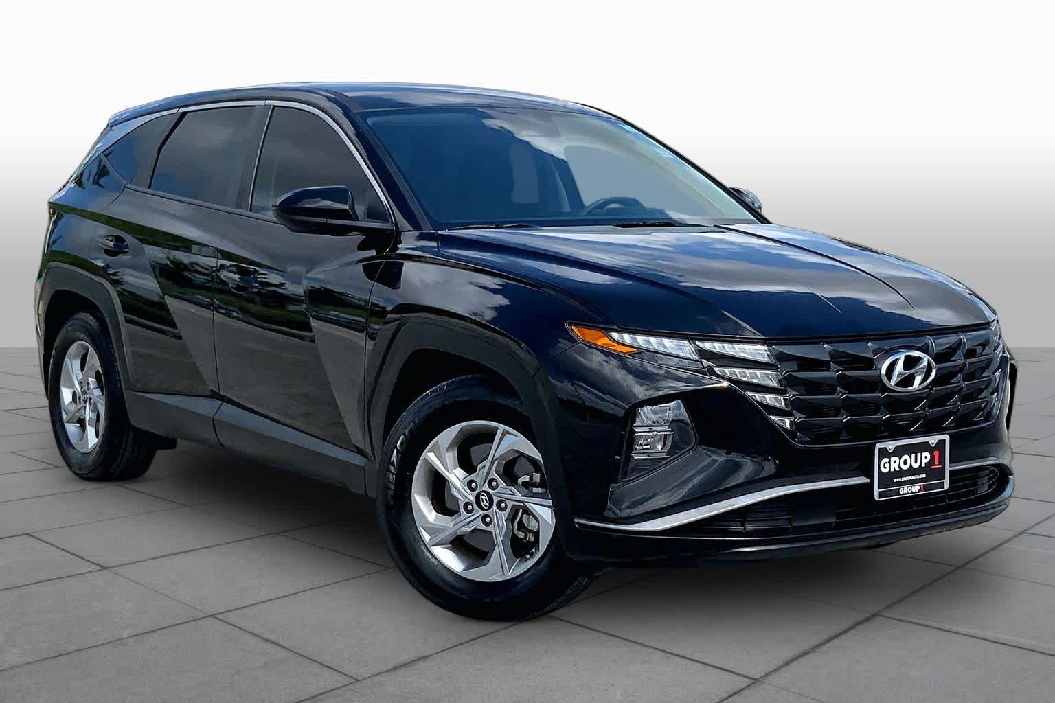 2024 Hyundai Tucson SE Black Pearl at Tomball Ford