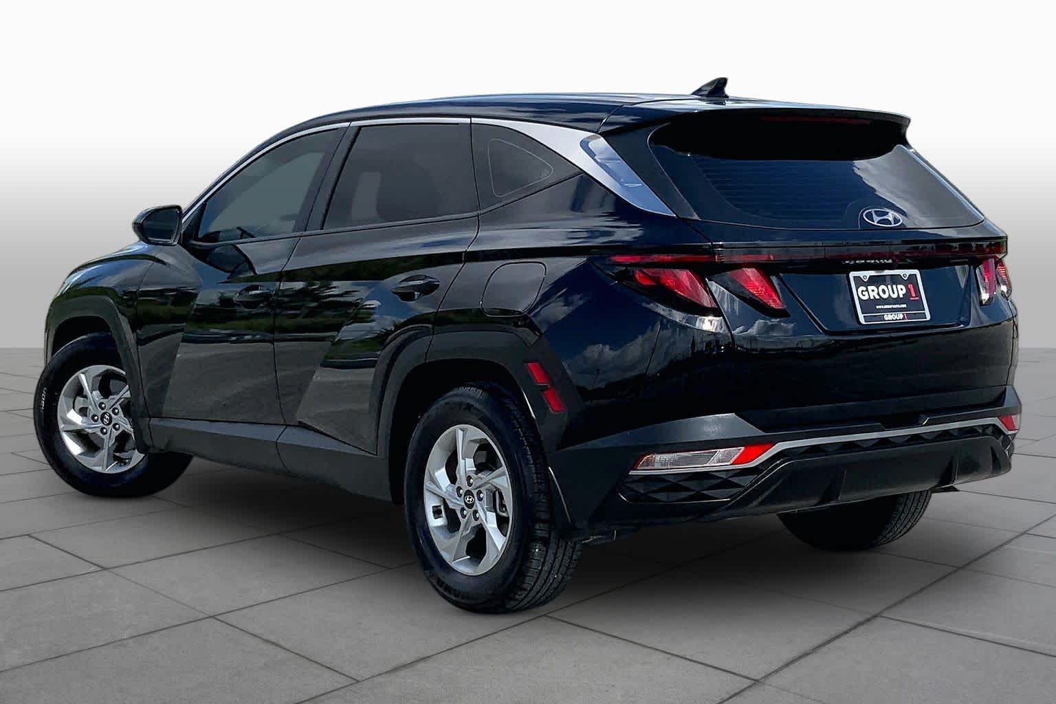 2024 Hyundai Tucson SE Black Pearl at Tomball Ford
