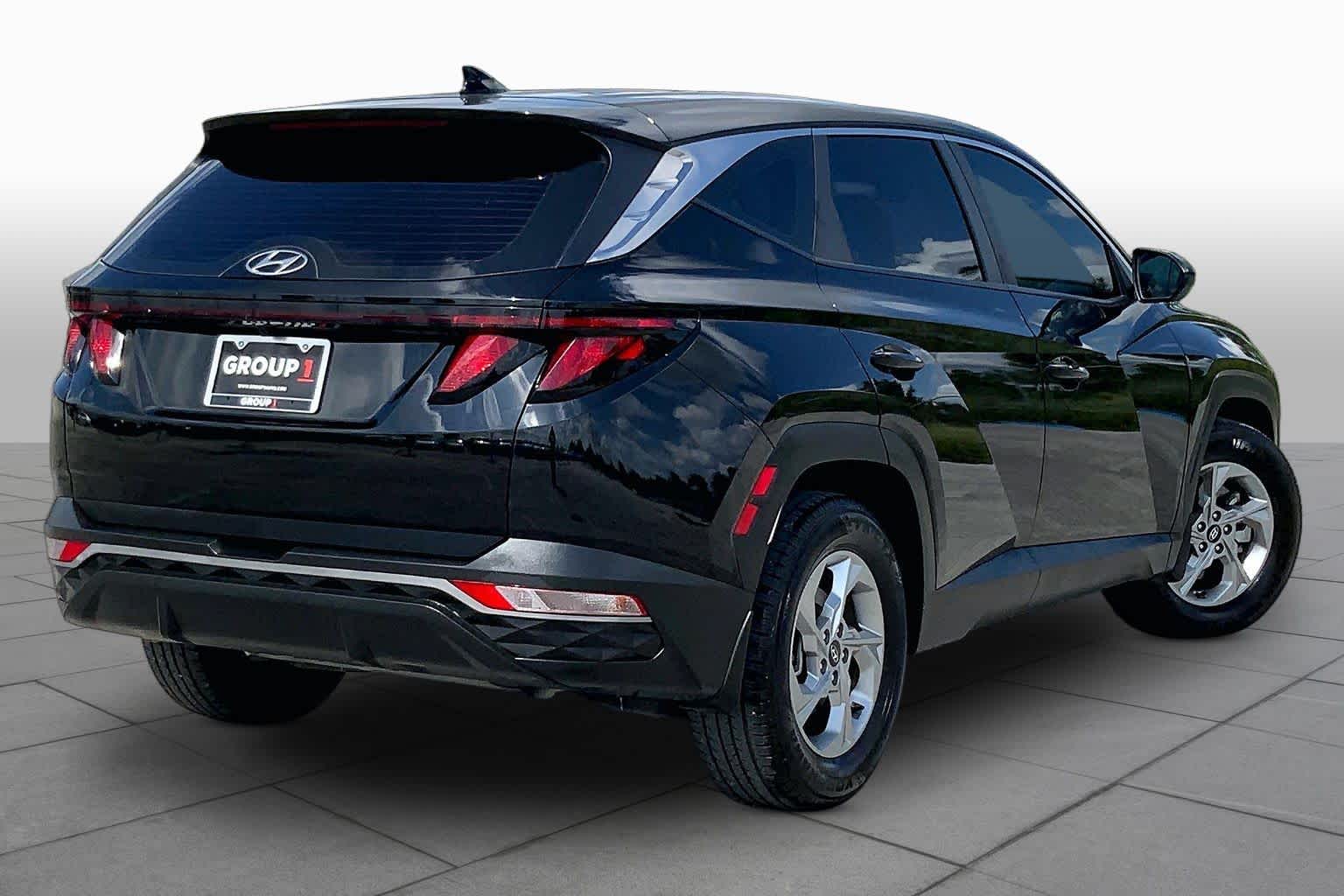 2024 Hyundai Tucson SE Black Pearl at Tomball Ford