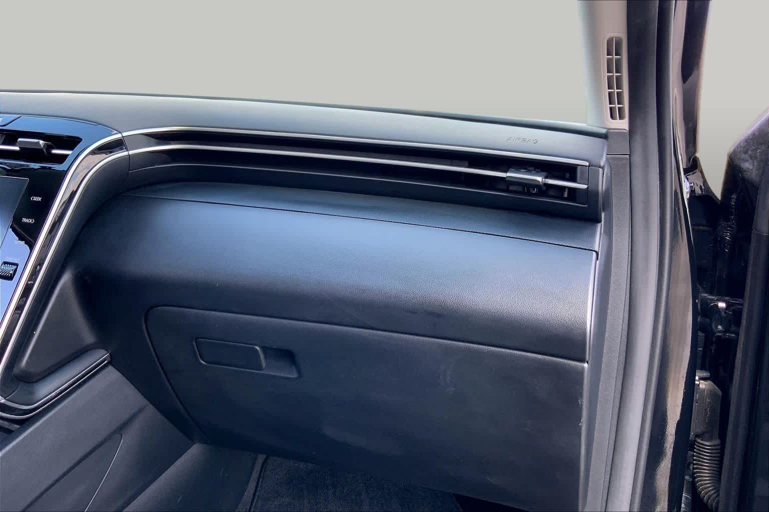 2024 Hyundai Tucson SE Black Pearl at Tomball Ford