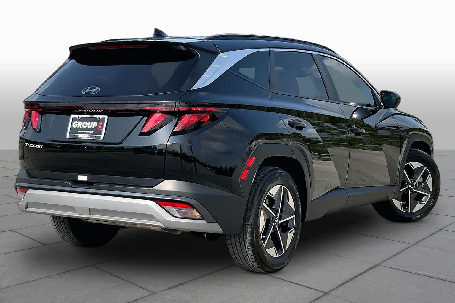 2025 Hyundai Tucson SEL Phantom Black at Texan GMC Buick