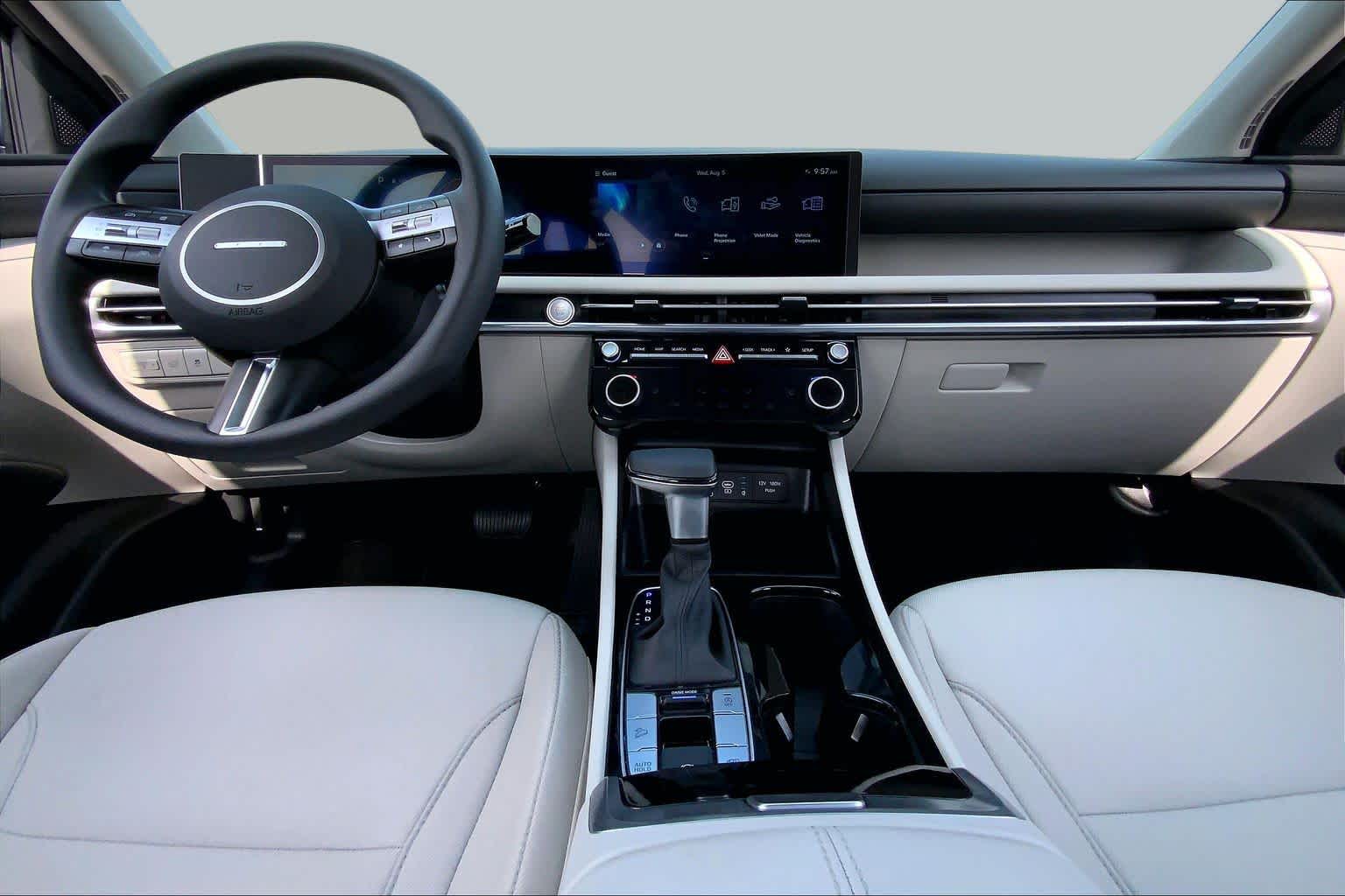 2025 Hyundai Tucson SEL Phantom Black at Texan GMC Buick