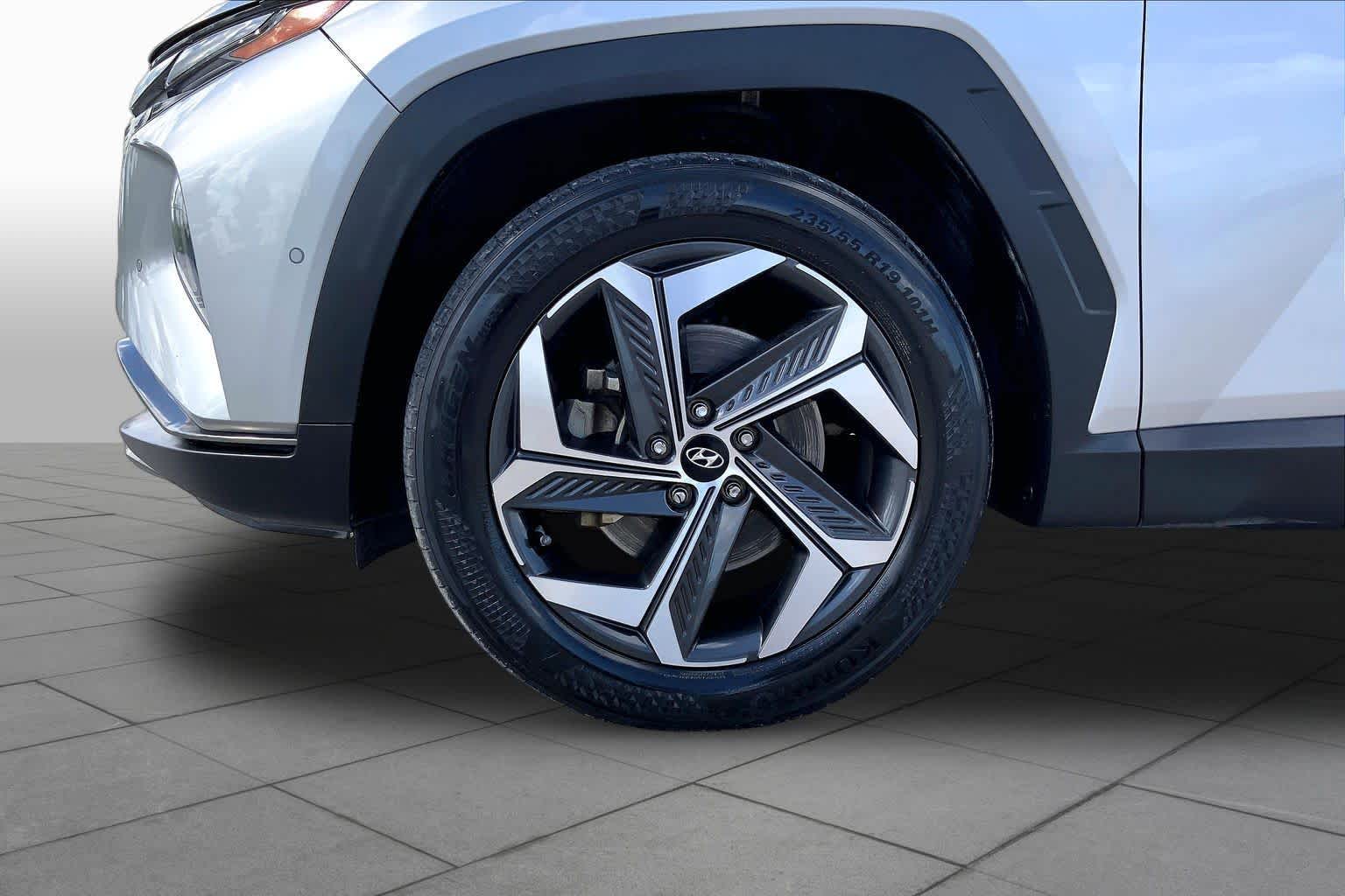 2022 Hyundai Tucson Limited Shimmering Silver at Group 1 Toyota Southwest