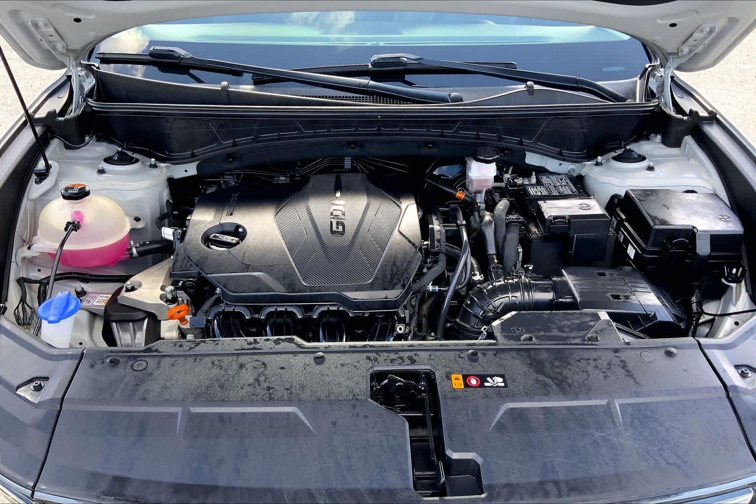 2022 Hyundai Tucson Limited Shimmering Silver at Group 1 Toyota Southwest