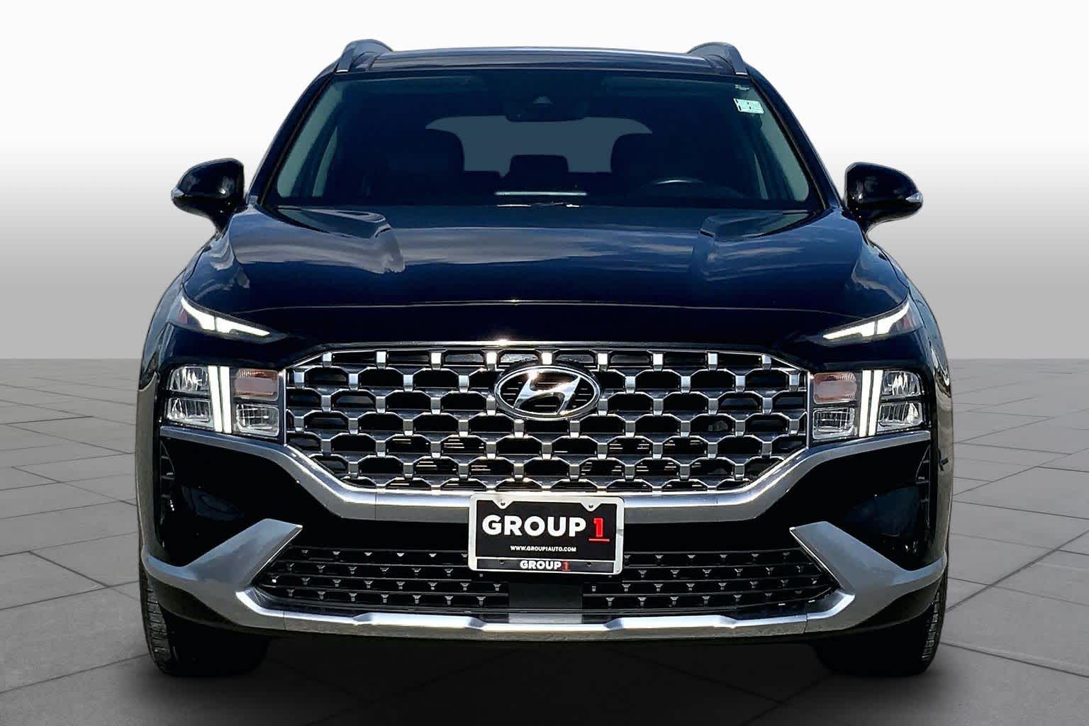 2021 Hyundai Santa Fe photo 4 of 36