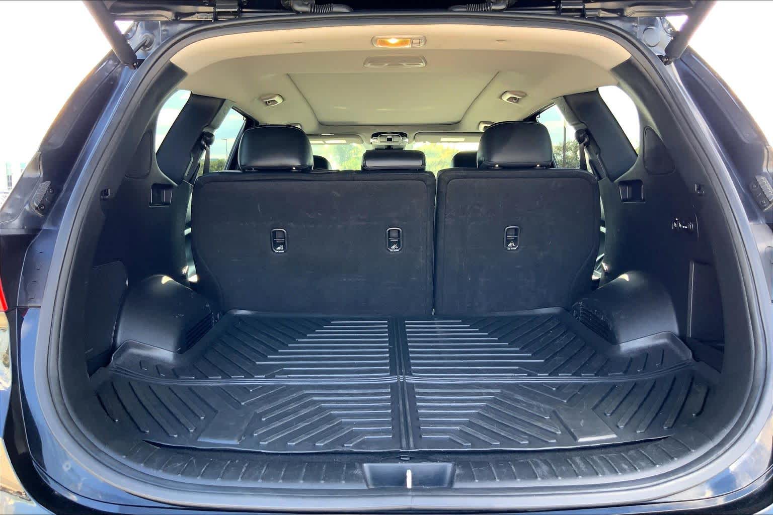 2021 Hyundai Santa Fe photo 34 of 36