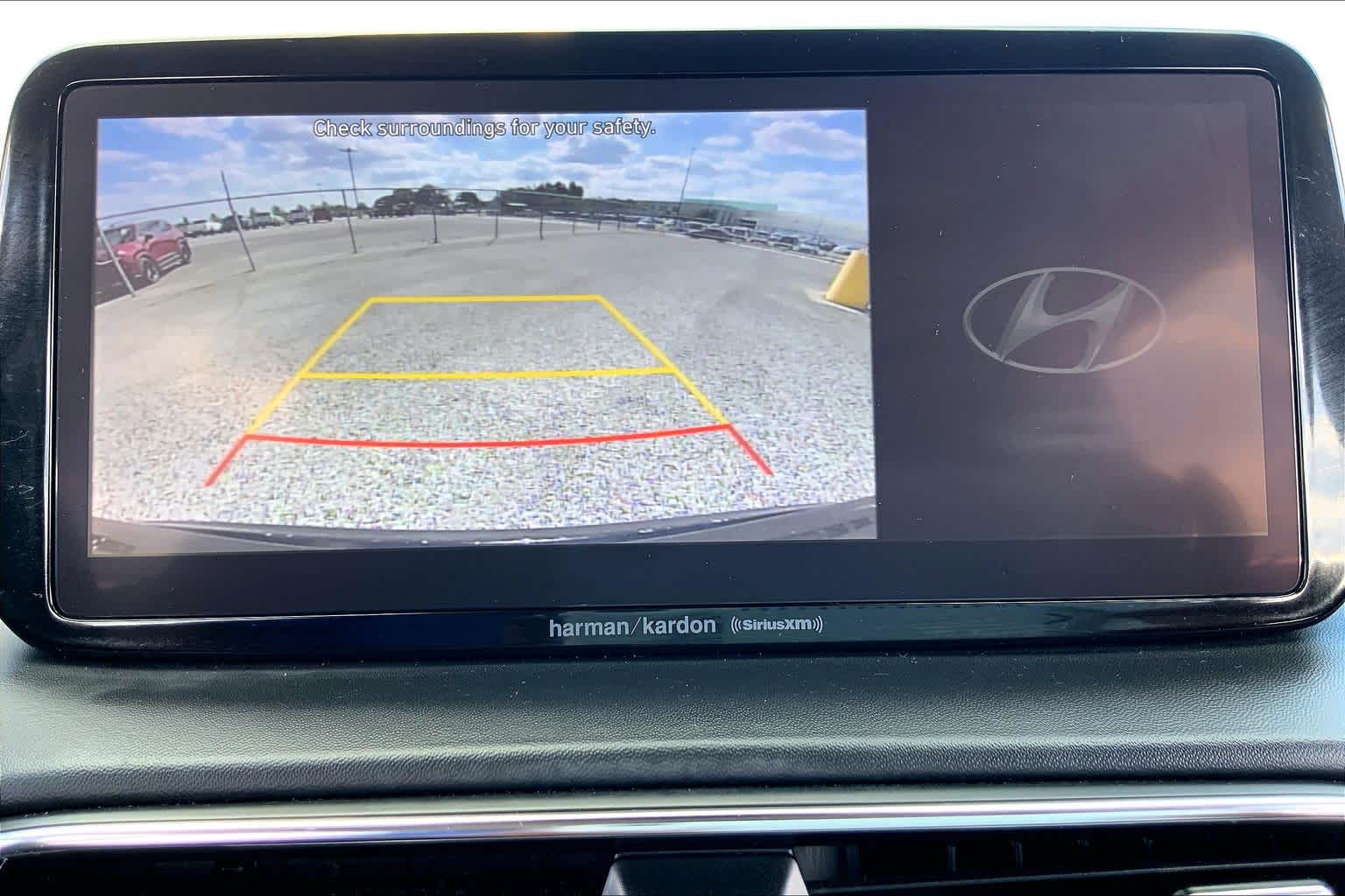 2021 Hyundai Santa Fe photo 26 of 36