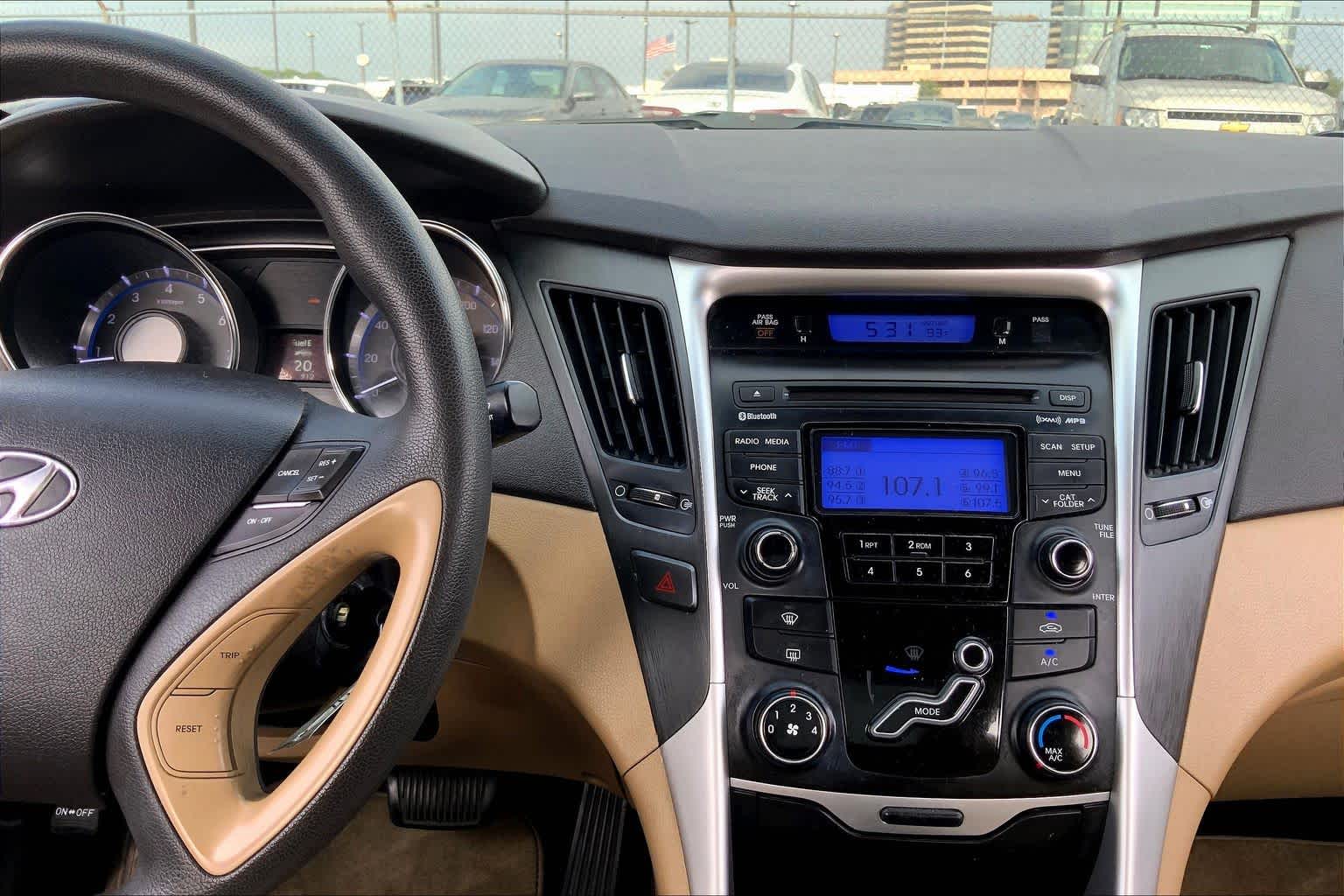 2013 Hyundai Sonata GLS Shimmering White at Honda of Clear Lake