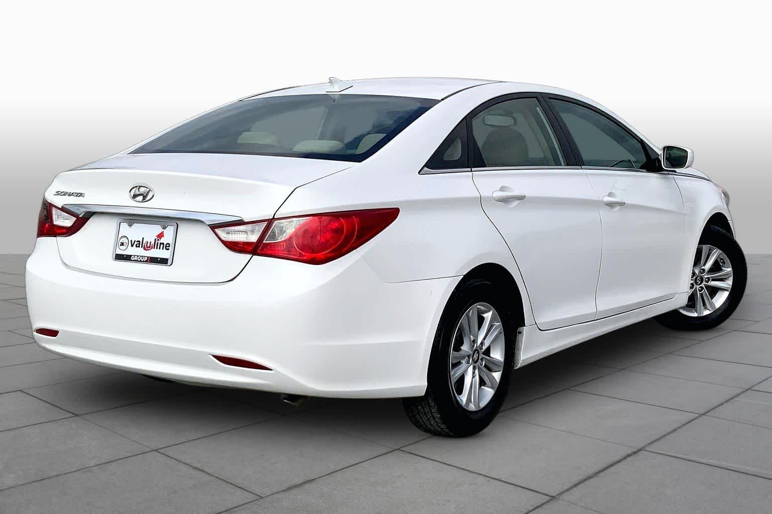2013 Hyundai Sonata GLS Shimmering White at Honda of Clear Lake