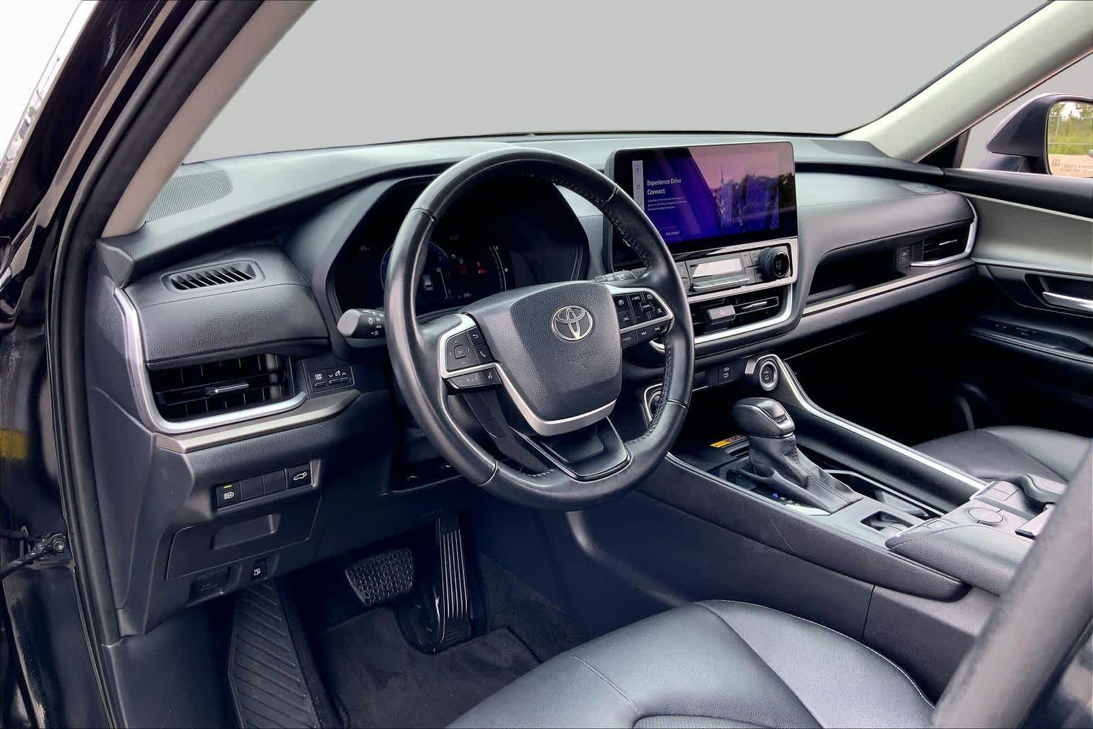 2025 Toyota Grand Highlander XLE Midnight Black Metallic at Group 1 Toyota Southwest