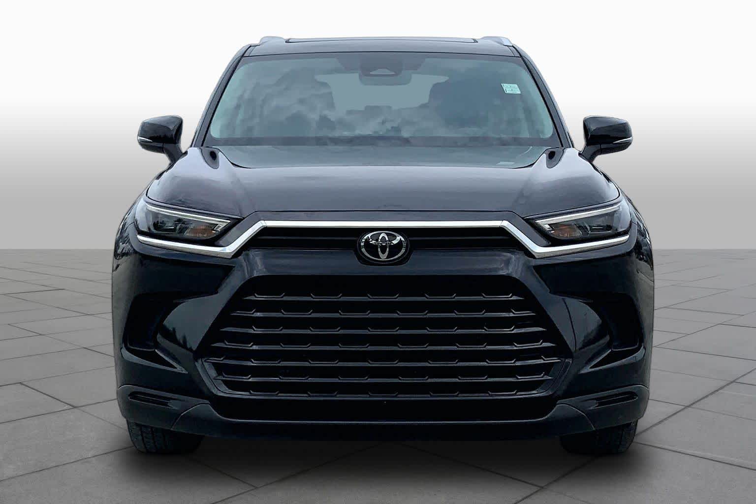 2025 Toyota Grand Highlander XLE Midnight Black Metallic at Group 1 Toyota Southwest