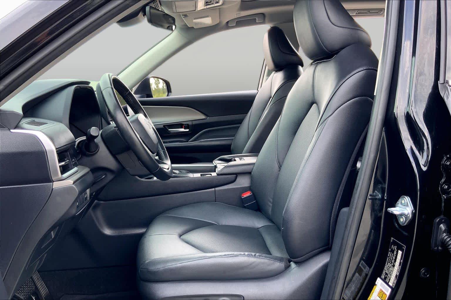 2025 Toyota Grand Highlander XLE Midnight Black Metallic at Group 1 Toyota Southwest