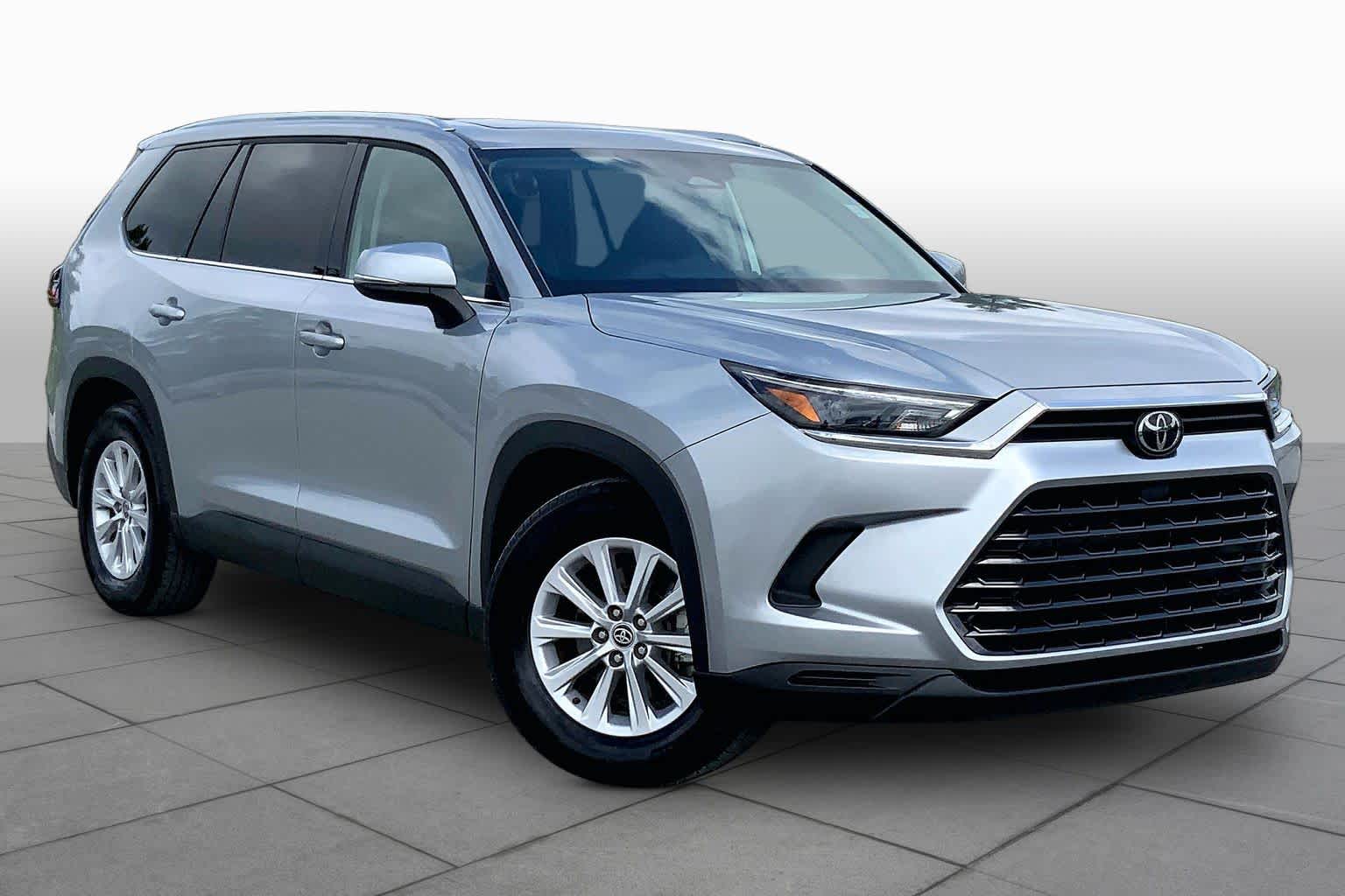 2025 Toyota Grand Highlander XLE Celestial Silver Metallic at Group 1 Toyota Southwest