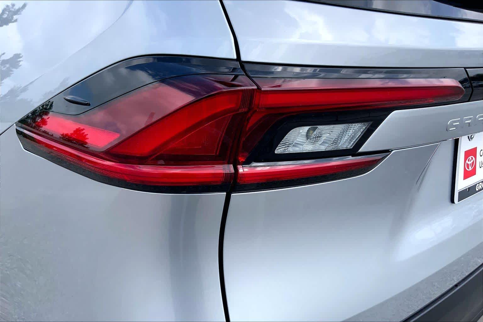 2025 Toyota Grand Highlander XLE Celestial Silver Metallic at Group 1 Toyota Southwest