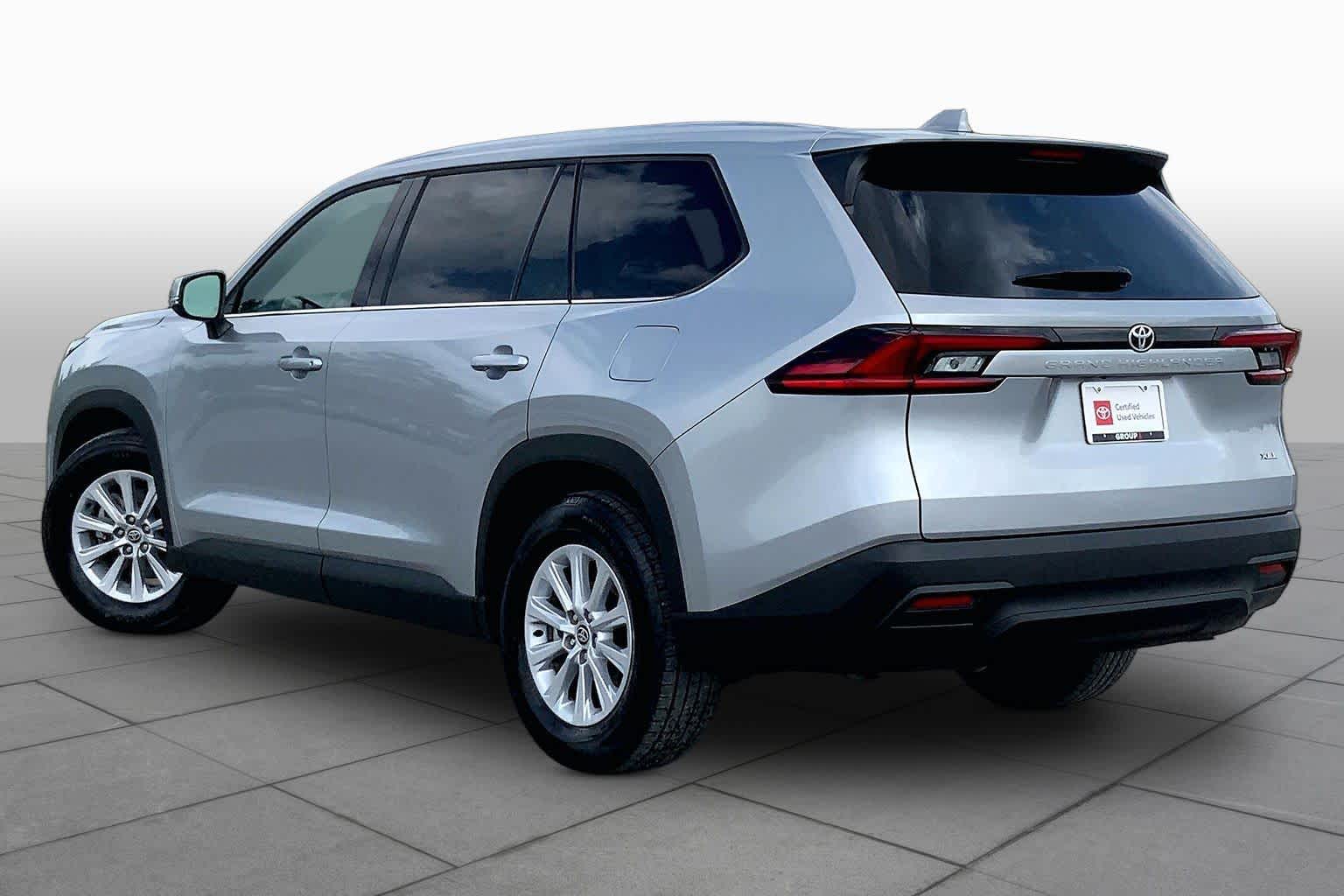 2025 Toyota Grand Highlander XLE Celestial Silver Metallic at Group 1 Toyota Southwest