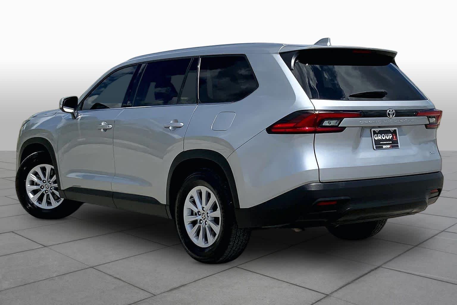 2025 Toyota Grand Highlander XLE Celestial Silver Metallic at Group 1 Toyota Southwest