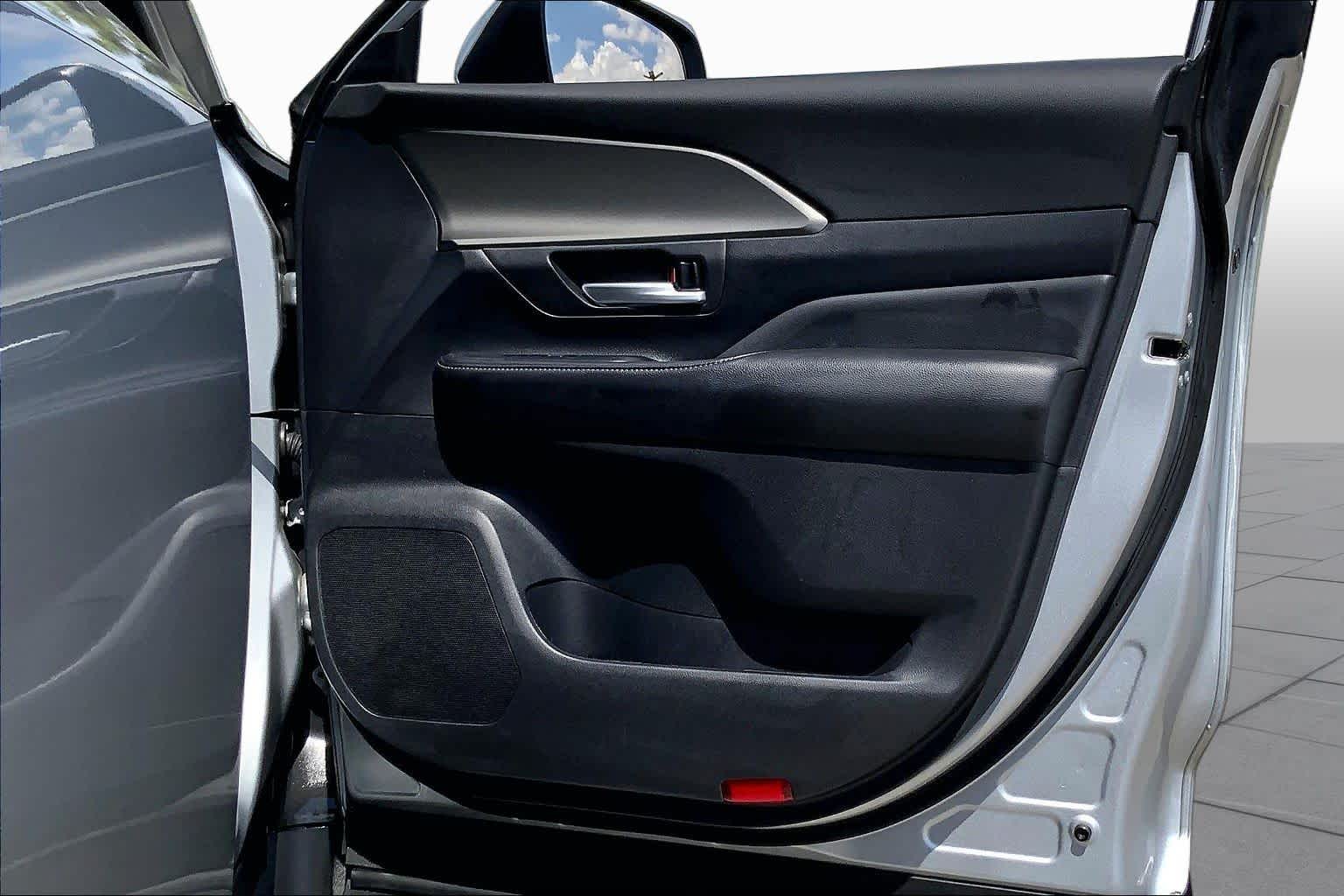 2025 Toyota Grand Highlander XLE Celestial Silver Metallic at Group 1 Toyota Southwest