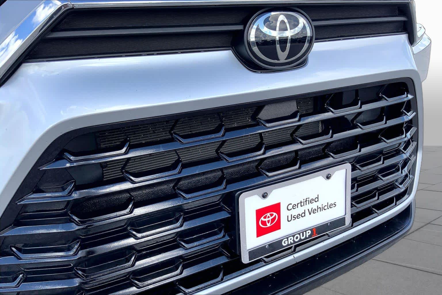 2025 Toyota Grand Highlander XLE Celestial Silver Metallic at Lone Star Chevrolet