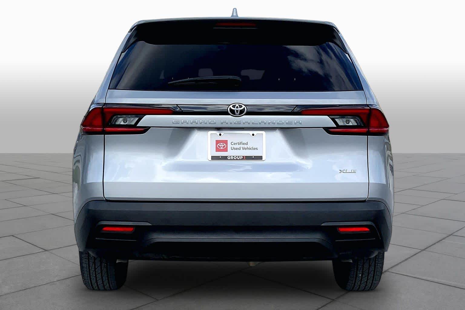 2025 Toyota Grand Highlander XLE Celestial Silver Metallic at Lone Star Chevrolet