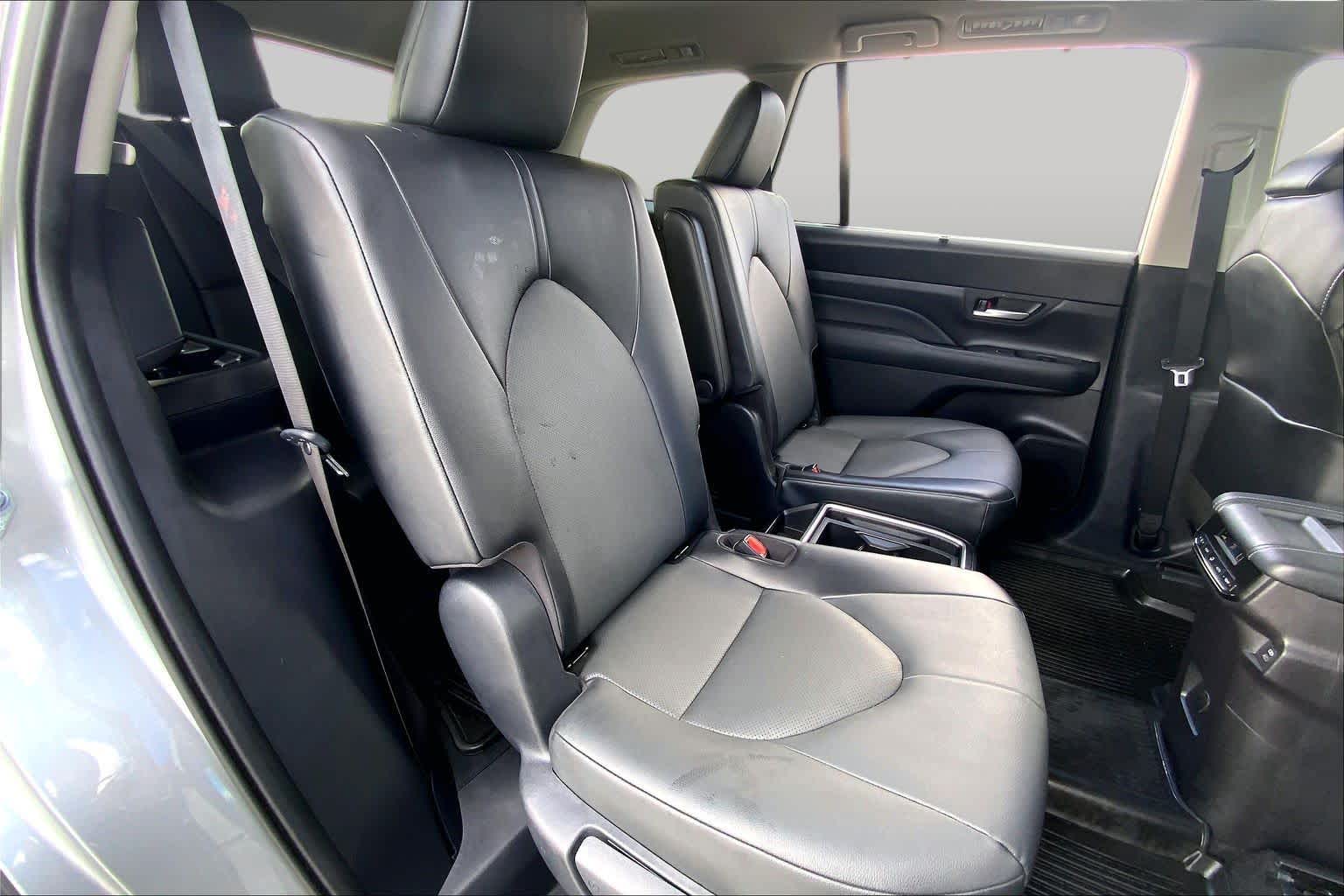 2025 Toyota Grand Highlander XLE Celestial Silver Metallic at Lone Star Chevrolet