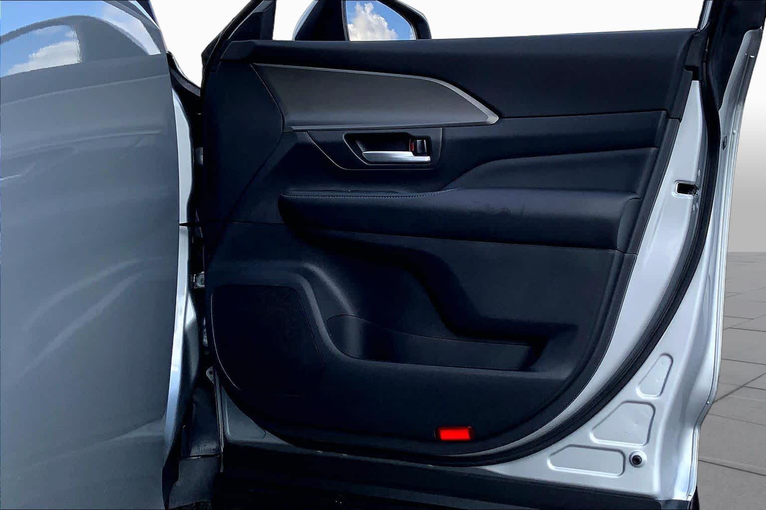 2025 Toyota Grand Highlander XLE Celestial Silver Metallic at Lone Star Chevrolet