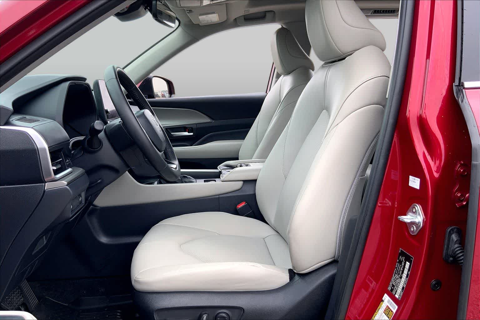 2024 Toyota Grand Highlander XLE Ruby Flare Pearl at Mac Haik Ford
