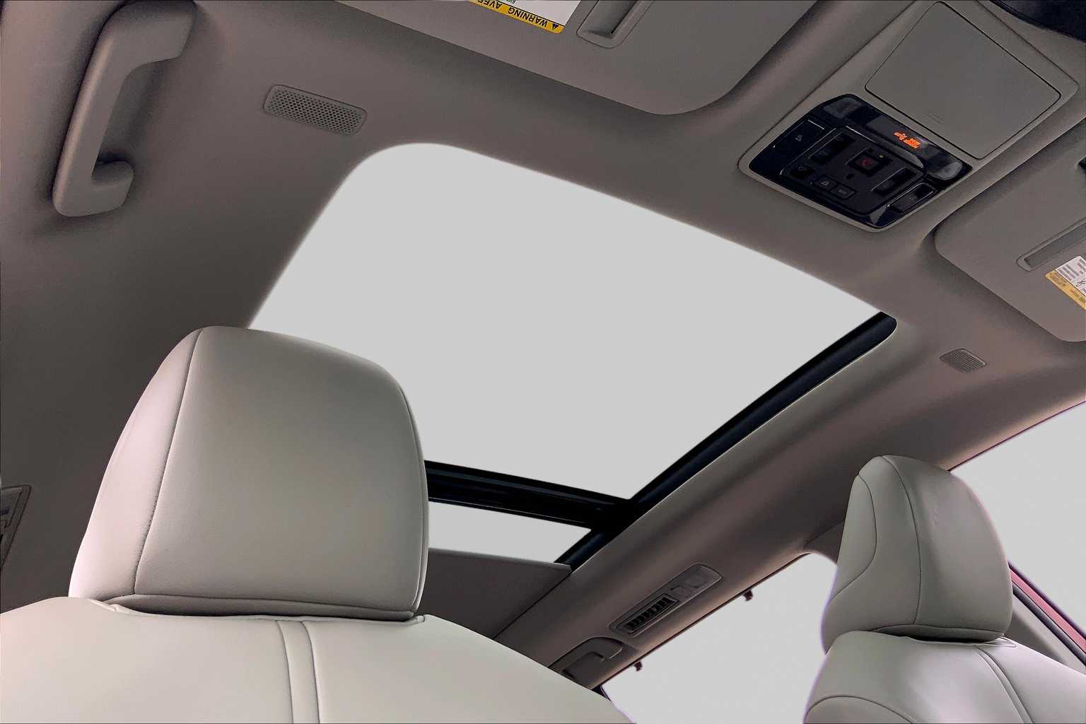 2024 Toyota Grand Highlander XLE Ruby Flare Pearl at Mac Haik Ford