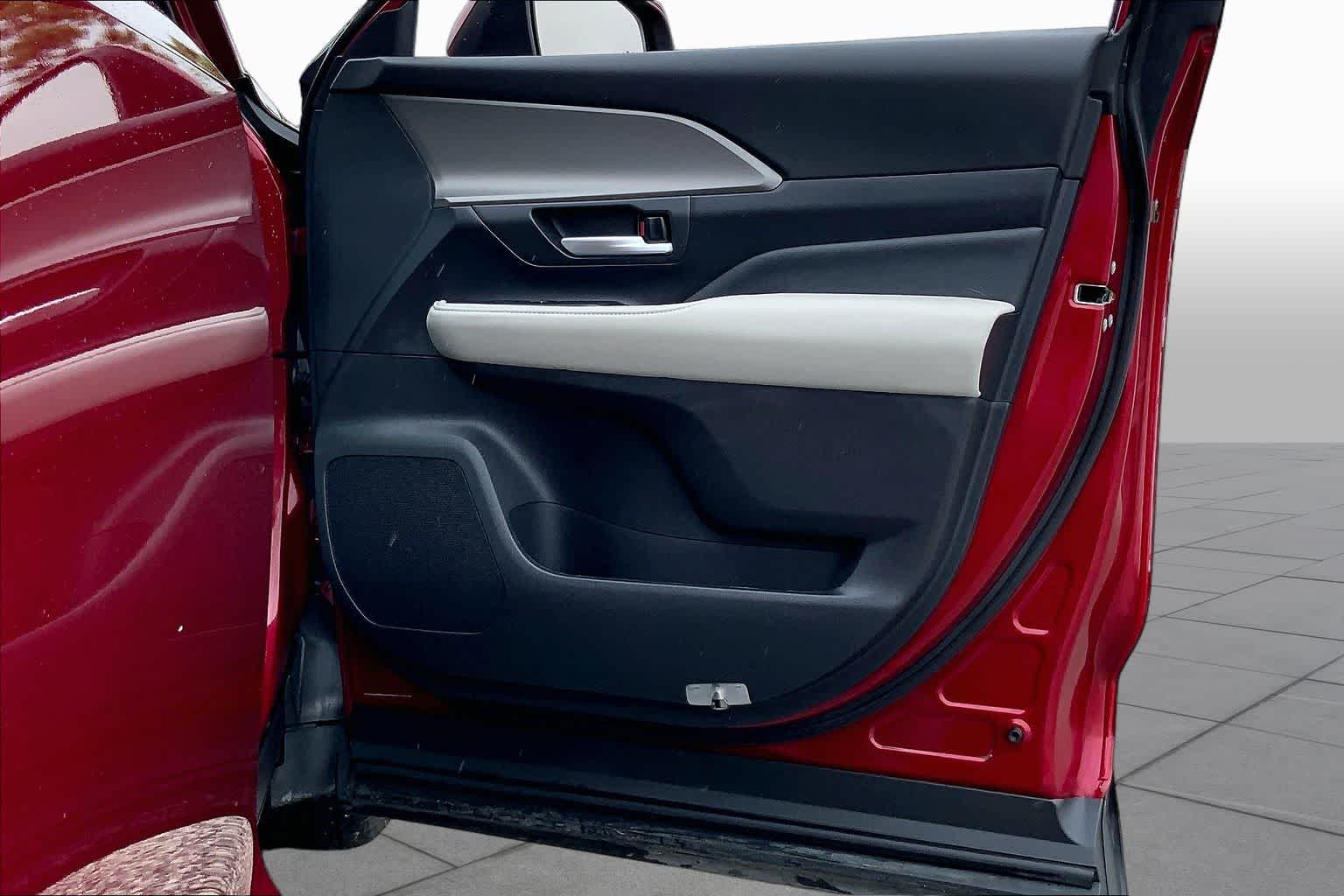 2024 Toyota Grand Highlander XLE Ruby Flare Pearl at Mac Haik Ford