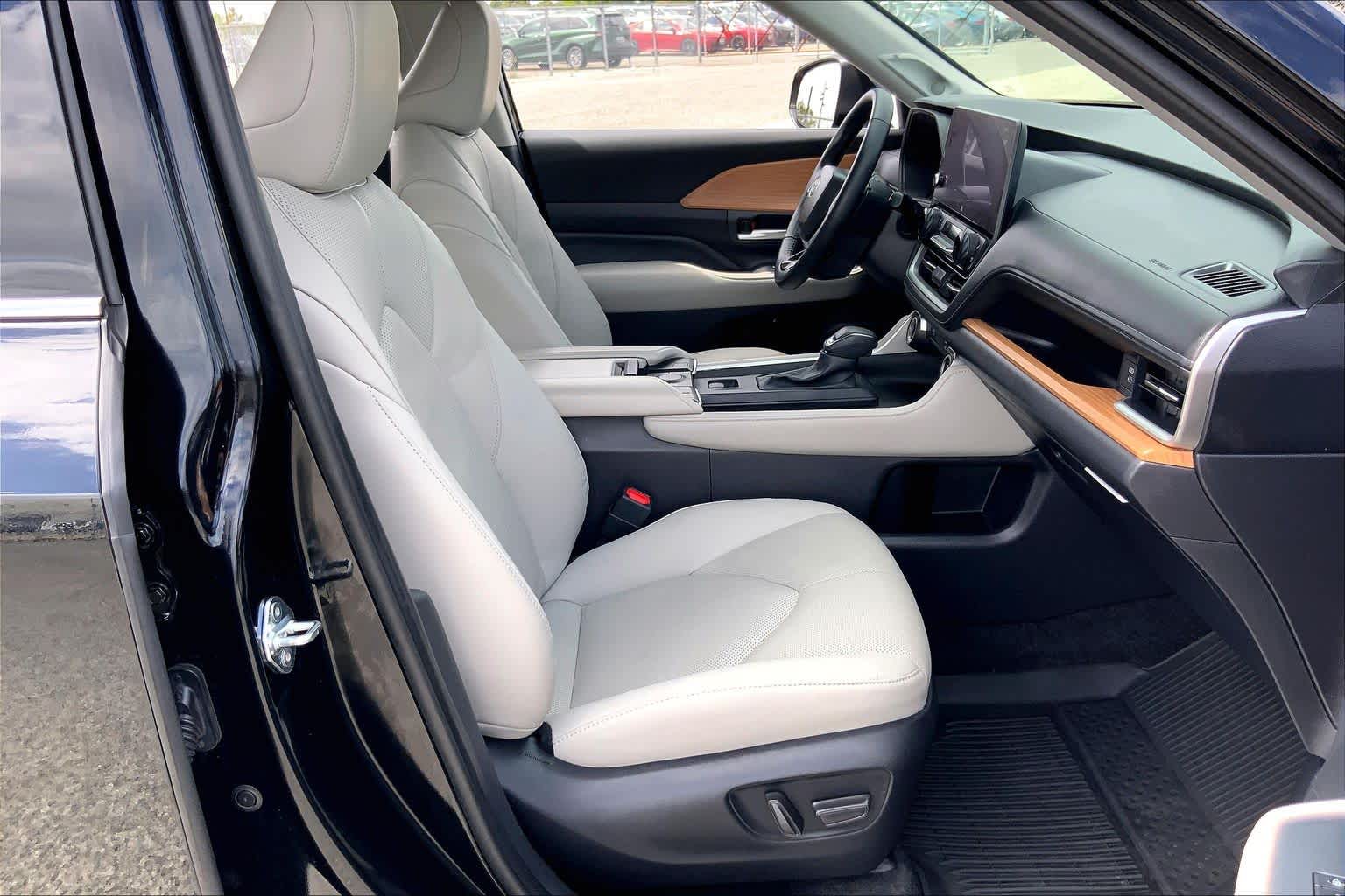 2025 Toyota Grand Highlander Limited Midnight Black Metallic at Group 1 Toyota Southwest