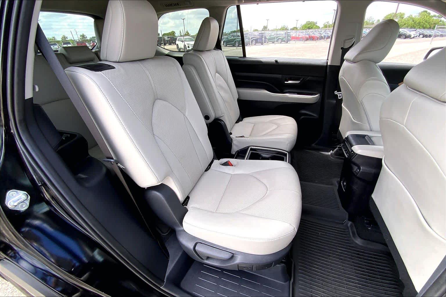 2025 Toyota Grand Highlander Limited Midnight Black Metallic at Group 1 Toyota Southwest