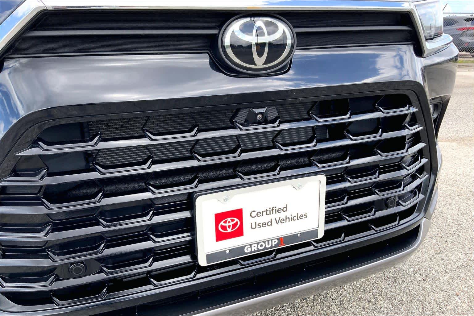 2025 Toyota Grand Highlander Limited Midnight Black Metallic at Group 1 Toyota Southwest