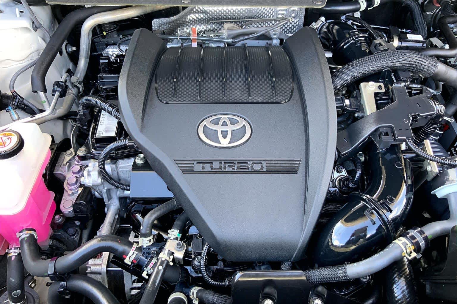 2024 Toyota Grand Highlander XLE Coastal Cream at Group 1 Toyota Southwest