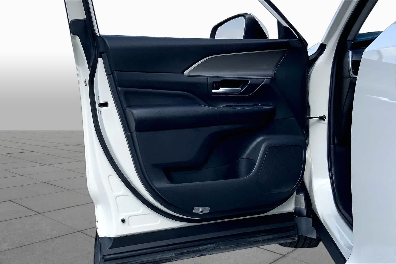 2024 Toyota Grand Highlander XLE Coastal Cream at Mac Haik Ford