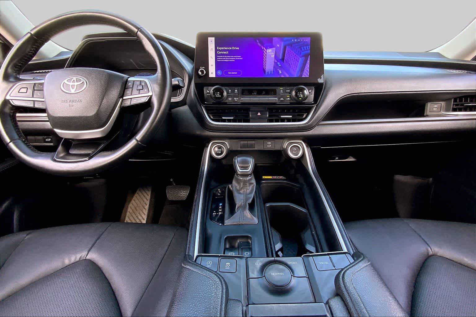 2024 Toyota Grand Highlander XLE Coastal Cream at Mac Haik Ford