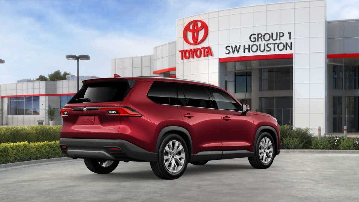 2026 Toyota Grand Highlander photo 8 of 27