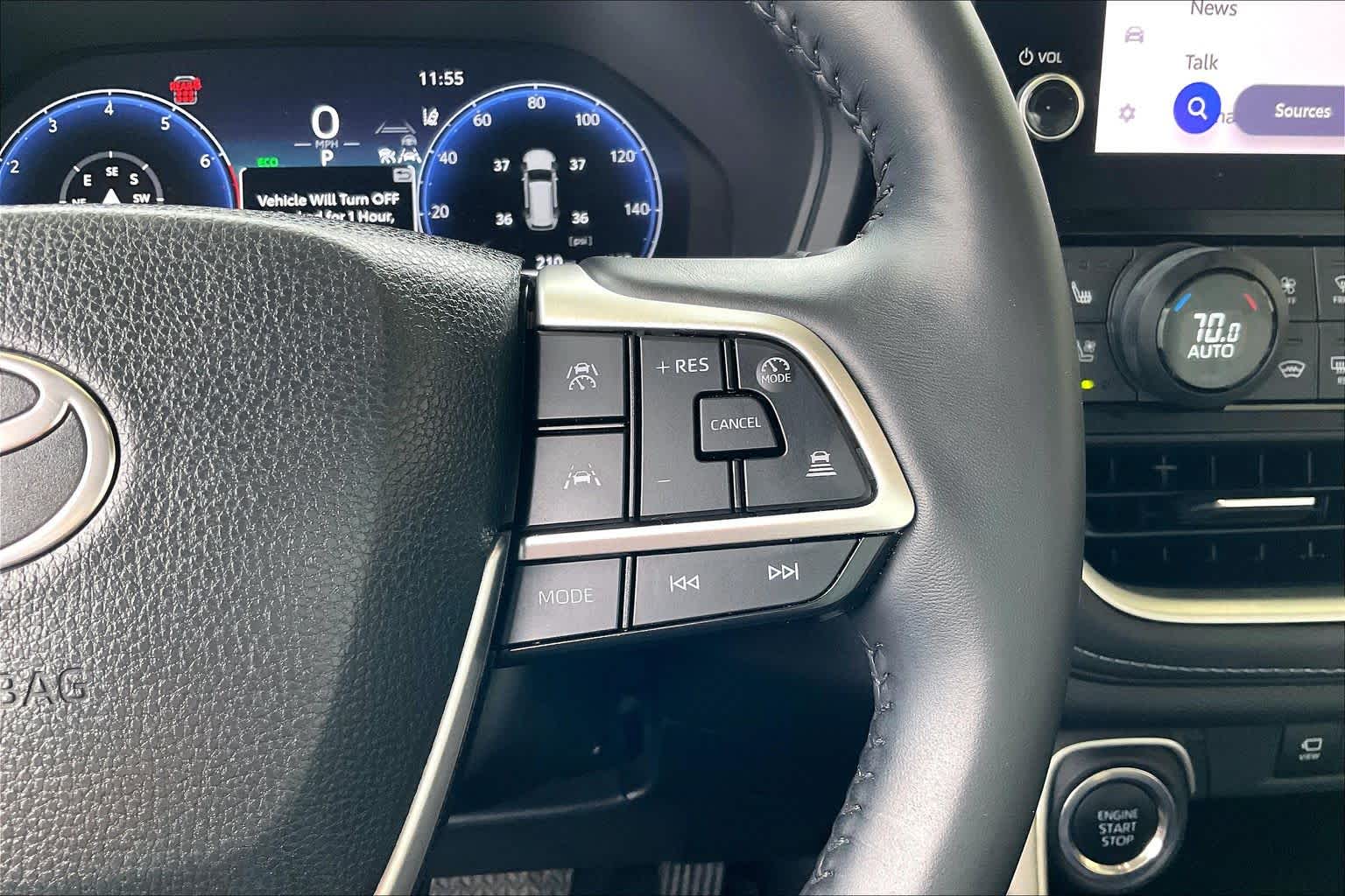 2025 Toyota Grand Highlander Limited Wind Chill Pearl at Group 1 Toyota Southwest