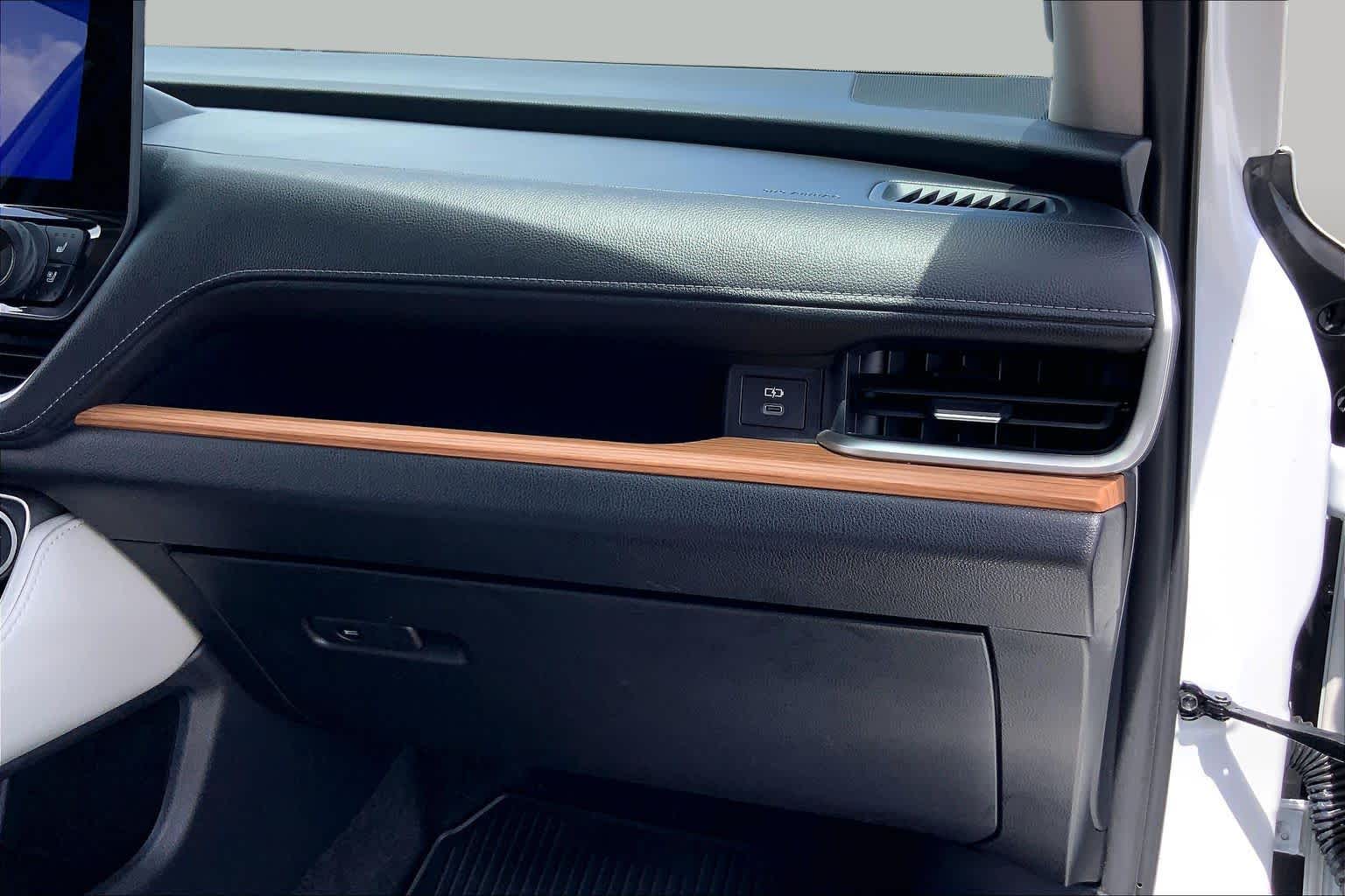2025 Toyota Grand Highlander Limited Wind Chill Pearl at Group 1 Toyota Southwest