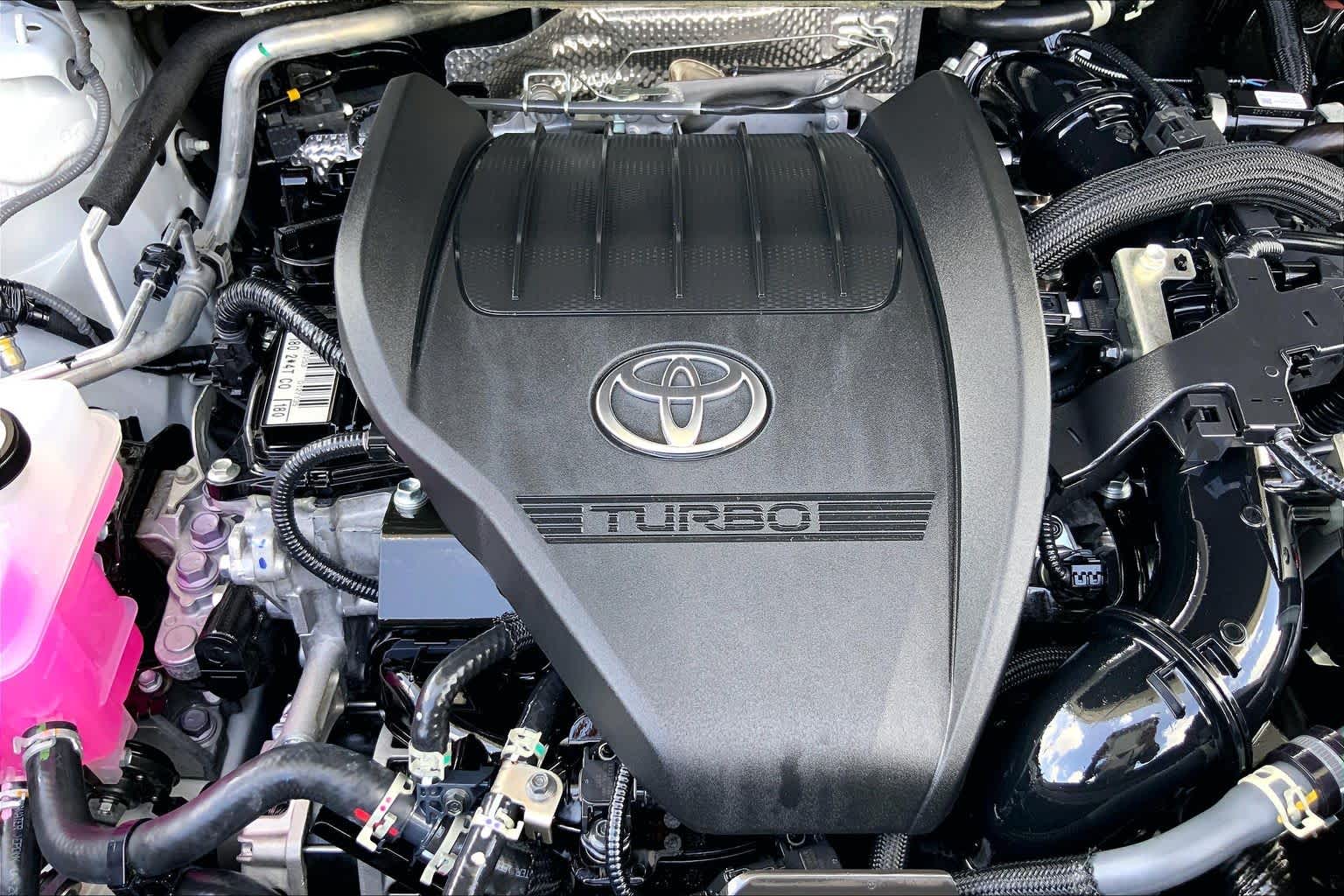 2025 Toyota Grand Highlander Limited Wind Chill Pearl at Group 1 Toyota Southwest