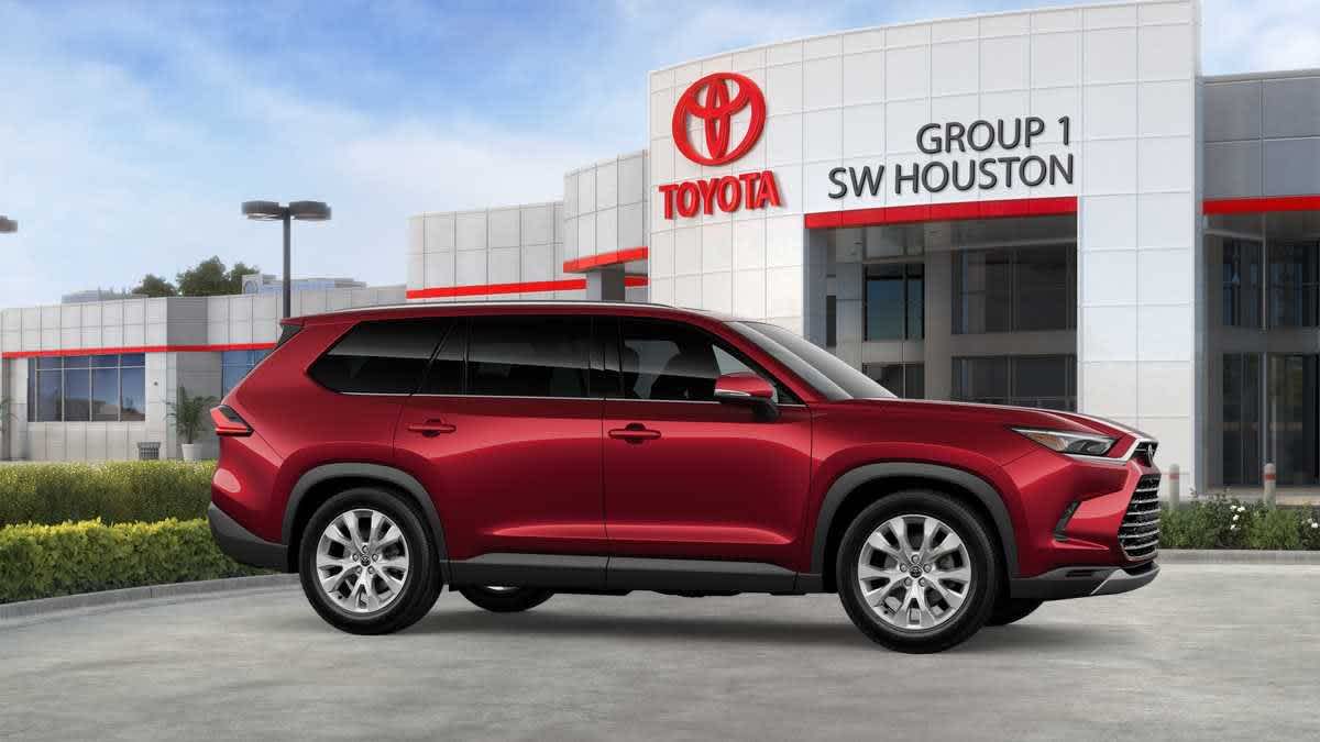 2026 Toyota Grand Highlander photo 11 of 28