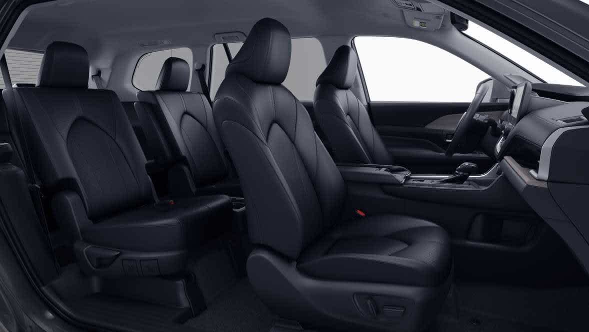 2026 Toyota Grand Highlander photo 28 of 40