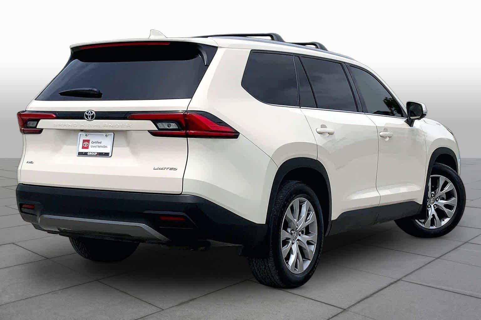 2024 Toyota Grand Highlander Limited Coastal Cream at Group 1 Toyota Southwest