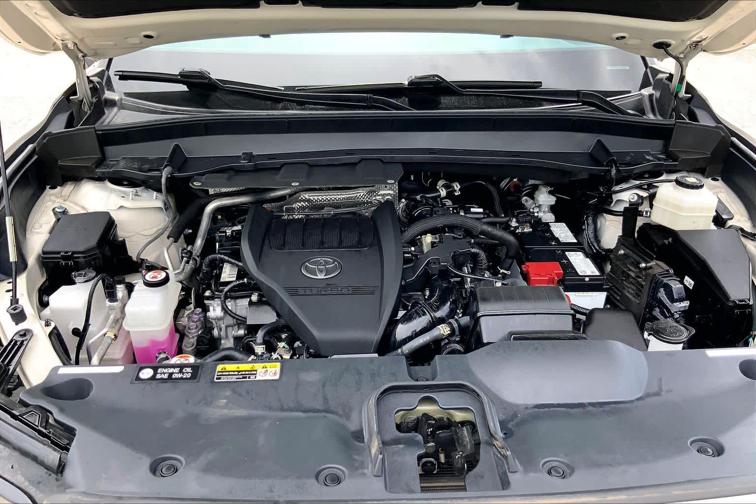2024 Toyota Grand Highlander Limited Coastal Cream at Group 1 Toyota Southwest