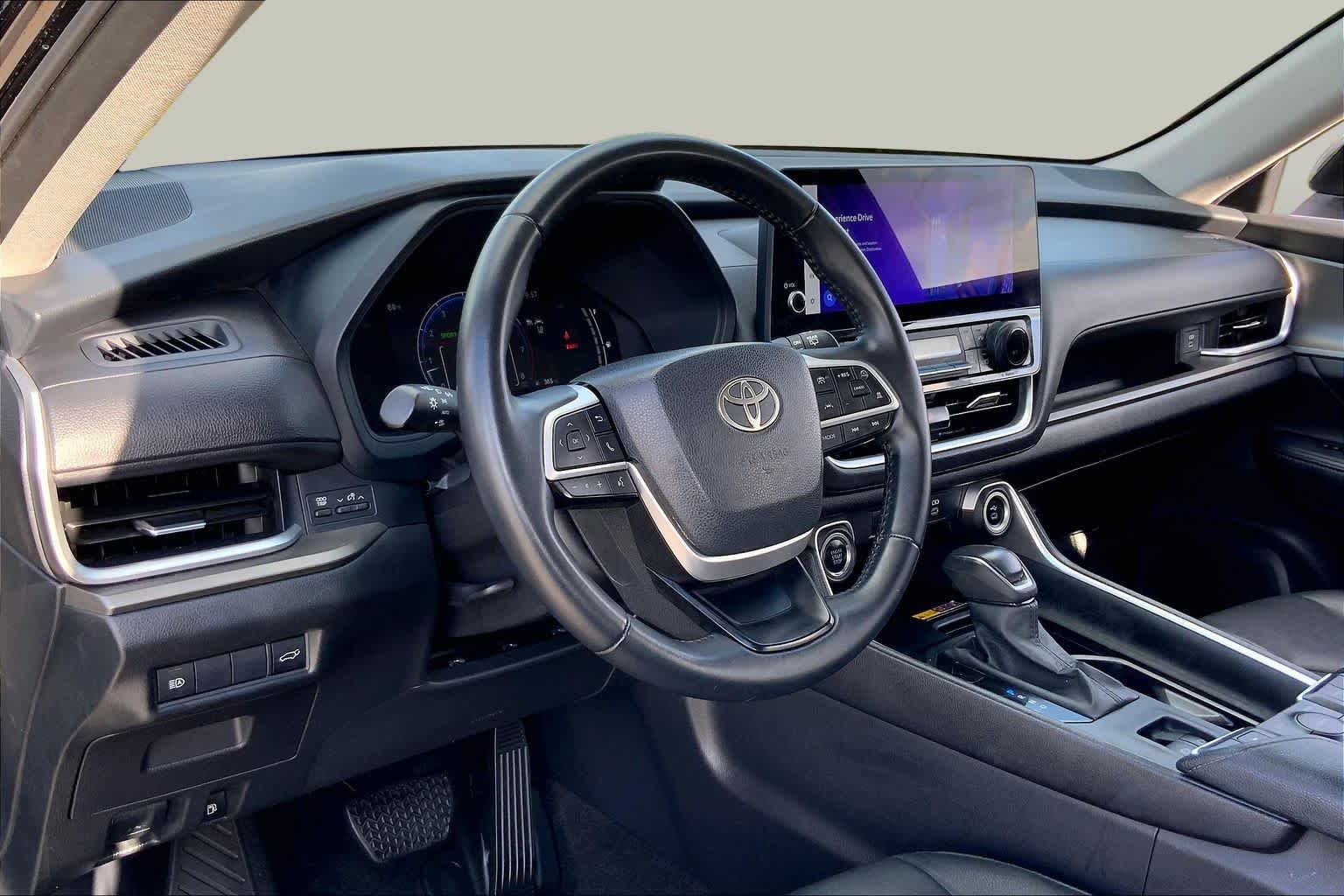 2025 Toyota Grand Highlander XLE Midnight Black Metallic at Group 1 Toyota Southwest