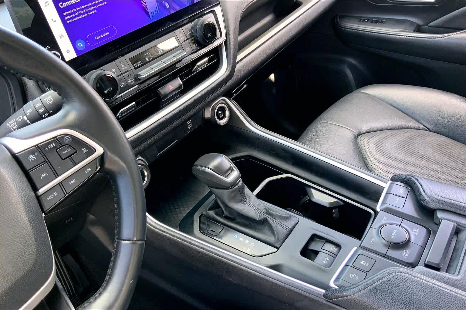 2025 Toyota Grand Highlander XLE Midnight Black Metallic at Group 1 Toyota Southwest