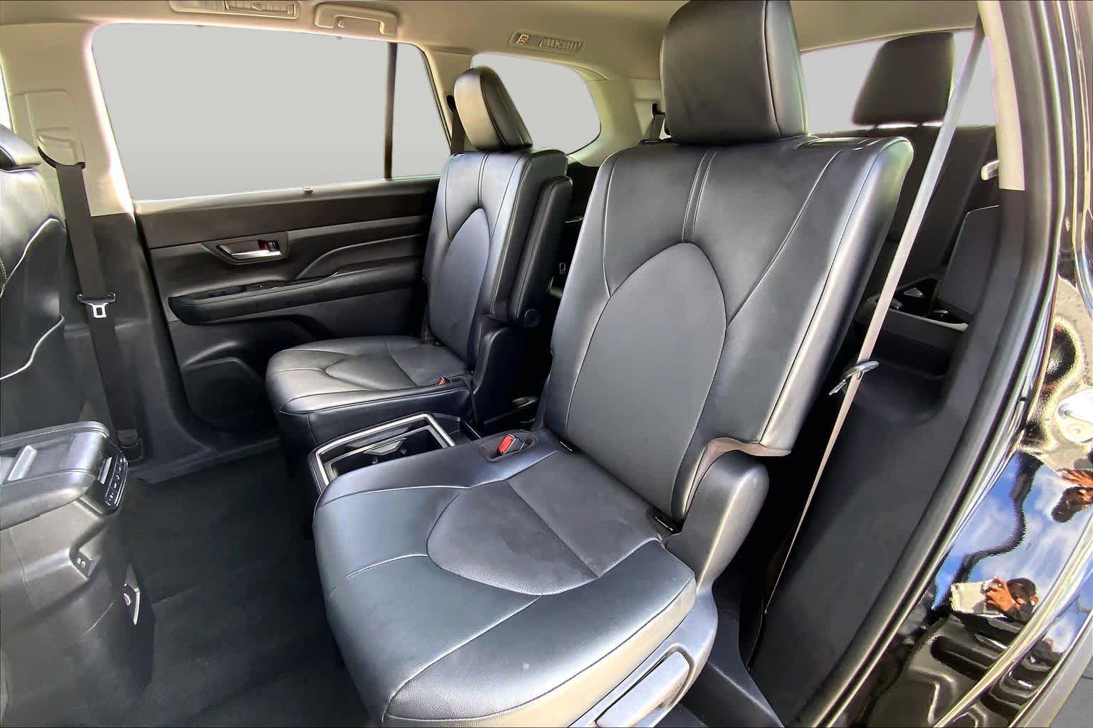 2025 Toyota Grand Highlander XLE Midnight Black Metallic at Group 1 Toyota Southwest