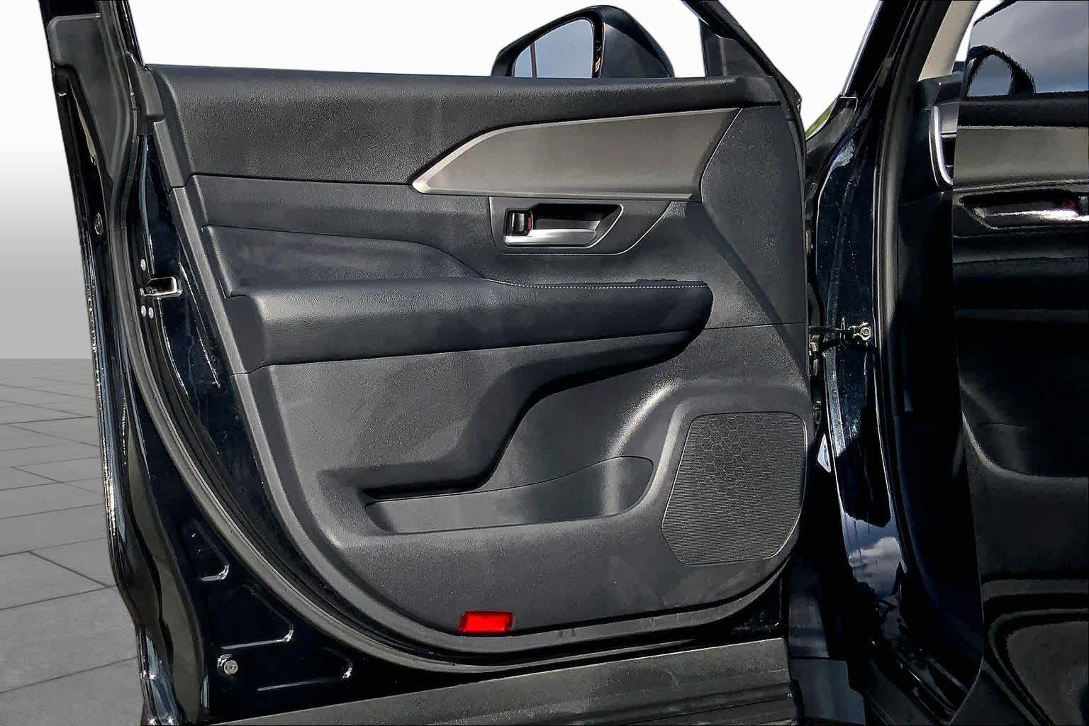 2025 Toyota Grand Highlander XLE Midnight Black Metallic at Group 1 Toyota Southwest