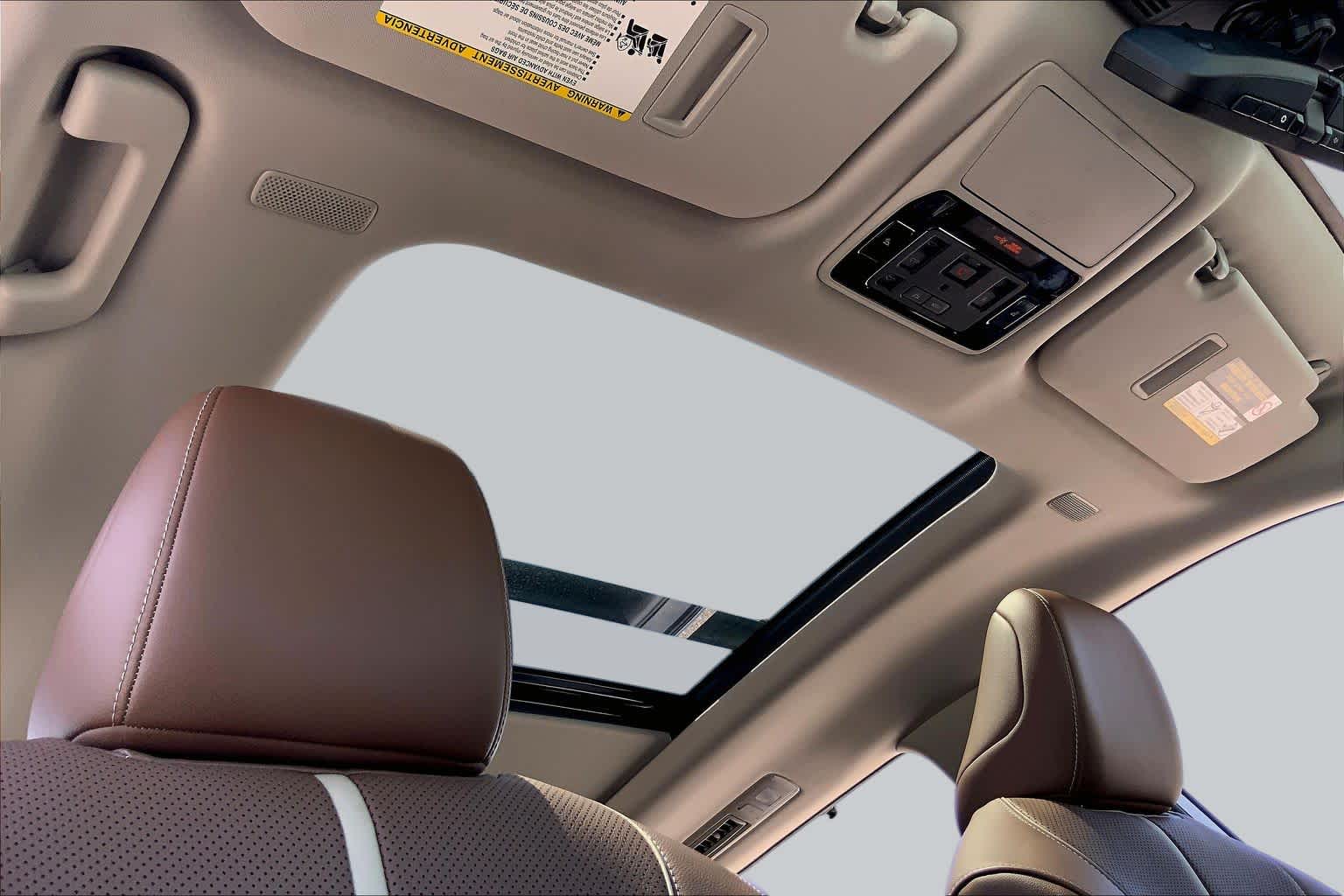 2026 Toyota Grand Highlander Platinum Wind Chill Pearl at Group 1 Toyota Southwest
