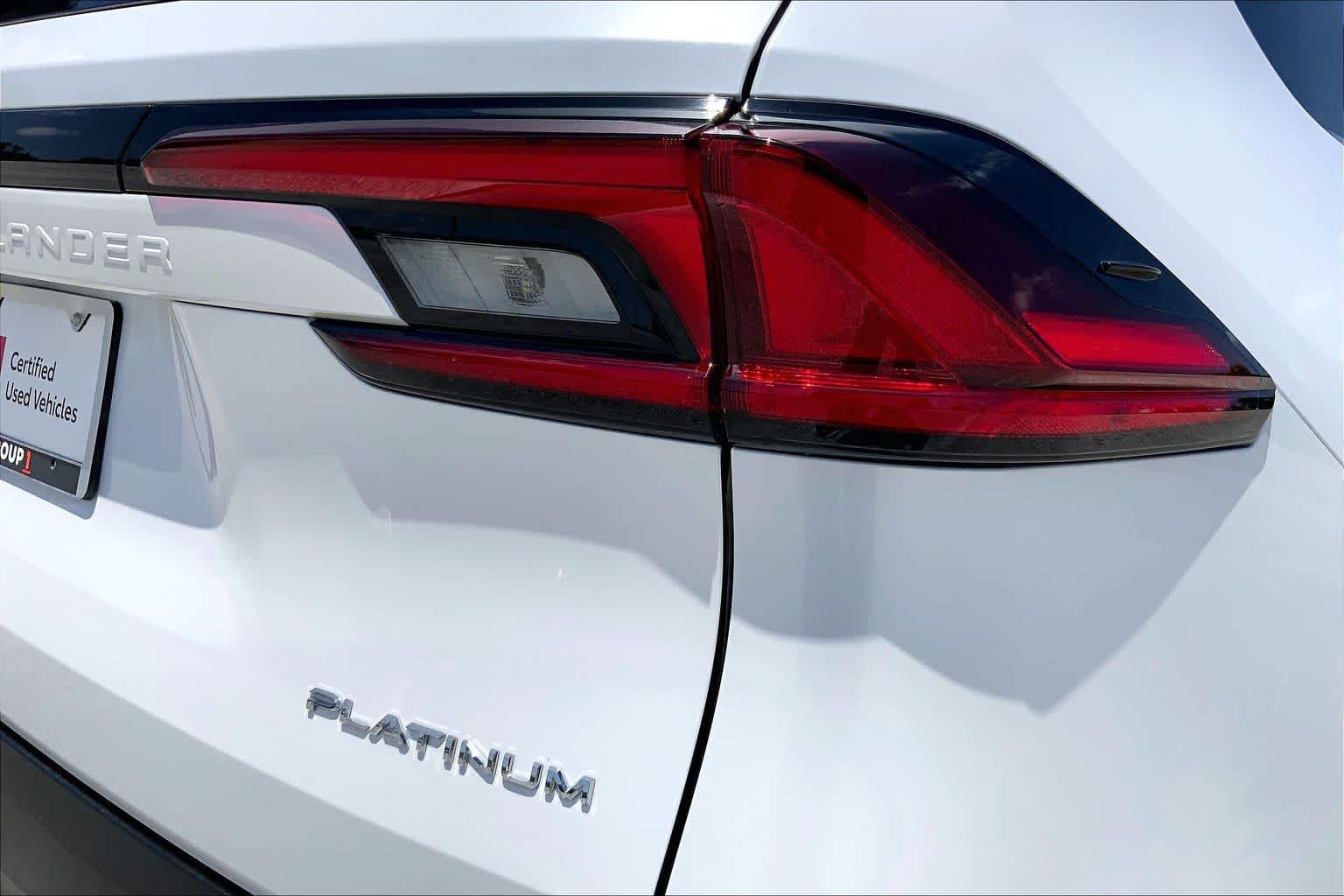 2026 Toyota Grand Highlander Platinum Wind Chill Pearl at Group 1 Toyota Southwest
