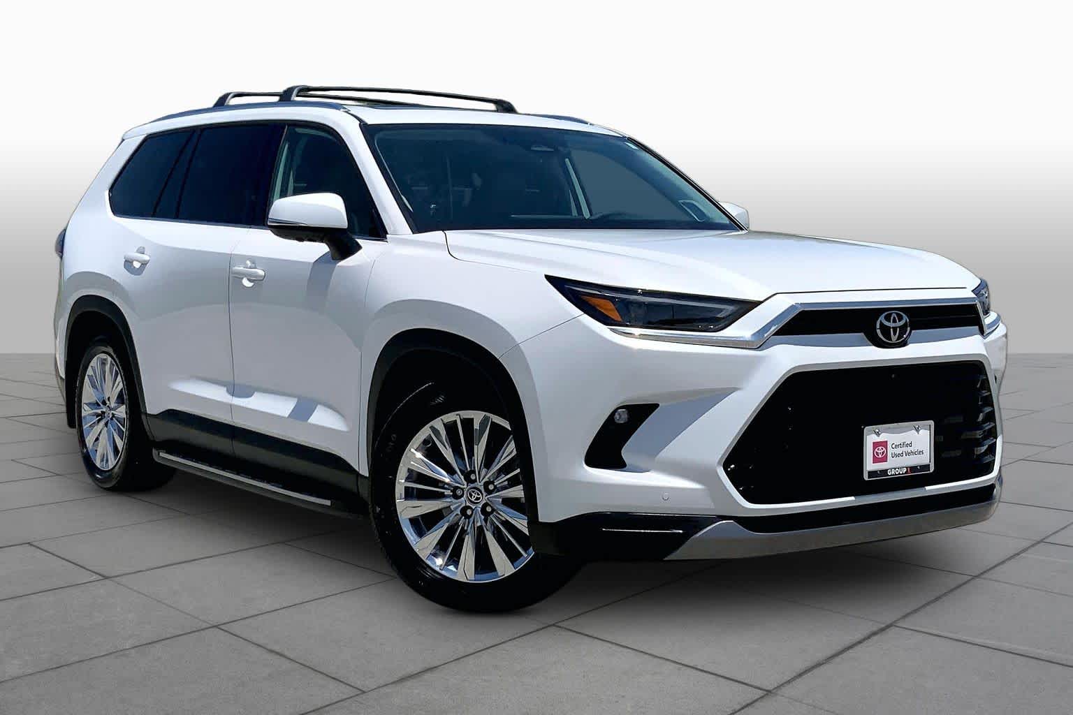 2026 Toyota Grand Highlander Platinum Wind Chill Pearl at Group 1 Toyota Southwest