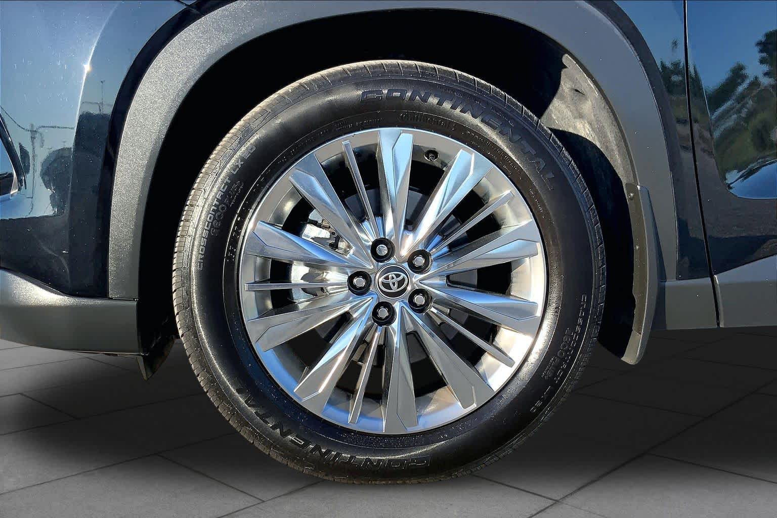 2026 Toyota Grand Highlander Platinum Midnight Black Metallic at Group 1 Toyota Southwest